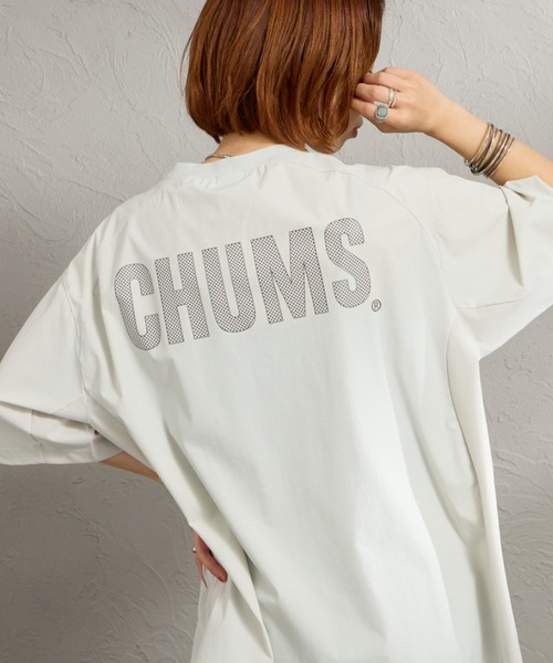 CHUMS（チャムス）の「【WEB限定】[CHUMS/チャムス] エアトレイル ストレッチ バックプリントTシャツ（Tシャツ/カットソー・レディース・カーキ/ブラック/ライトグレー・XL/L/M）」の2枚目の写真