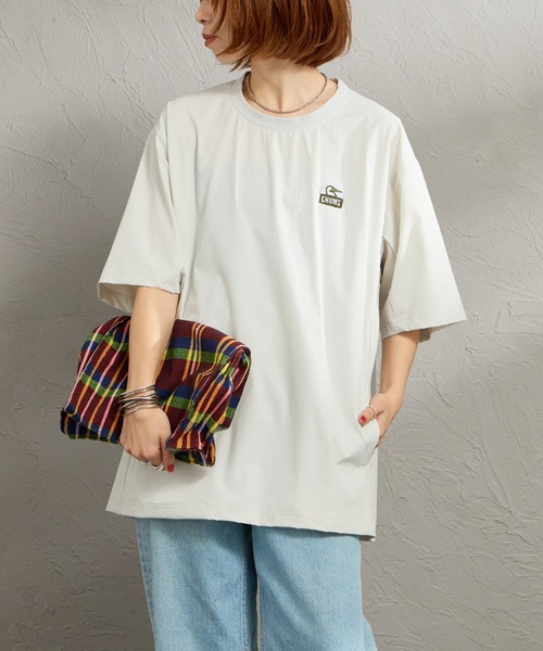 CHUMS（チャムス）の「【WEB限定】[CHUMS/チャムス] エアトレイル ストレッチ バックプリントTシャツ（Tシャツ/カットソー・レディース・カーキ/ブラック/ライトグレー・XL/L/M）」の5枚目の写真