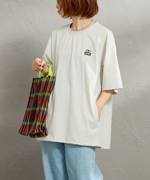 CHUMS（チャムス）の「【WEB限定】[CHUMS/チャムス] エアトレイル ストレッチ バックプリントTシャツ（Tシャツ/カットソー・レディース・カーキ/ブラック/ライトグレー・XL/L/M）」の6枚目の写真