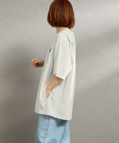 CHUMS（チャムス）の「【WEB限定】[CHUMS/チャムス] エアトレイル ストレッチ バックプリントTシャツ（Tシャツ/カットソー・レディース・カーキ/ブラック/ライトグレー・XL/L/M）」の7枚目の写真
