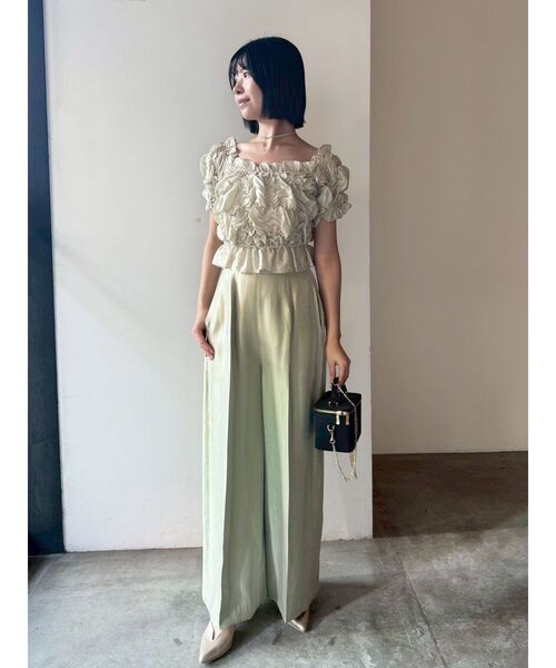 LAGUNAMOON(ラグナムーン)の「LADYシャーリングブラウスパンツドレス オケージョンドレス セットアップ(パンツドレス・レディース・ブラック/ミント・MEDIUM/SMALL)」の7枚目の写真