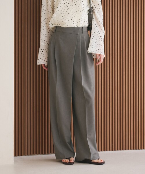 BEAUTY&YOUTH UNITED ARROWS（ビューティーアンドユースユナイテッドアローズ）の「ポプリン 2タック ラップパンツ ウォッシャブル 吸水速乾 接触冷感（その他パンツ・レディース・ブラック/ベージュ/グレー系・XS/L/S/M）」の4枚目の写真