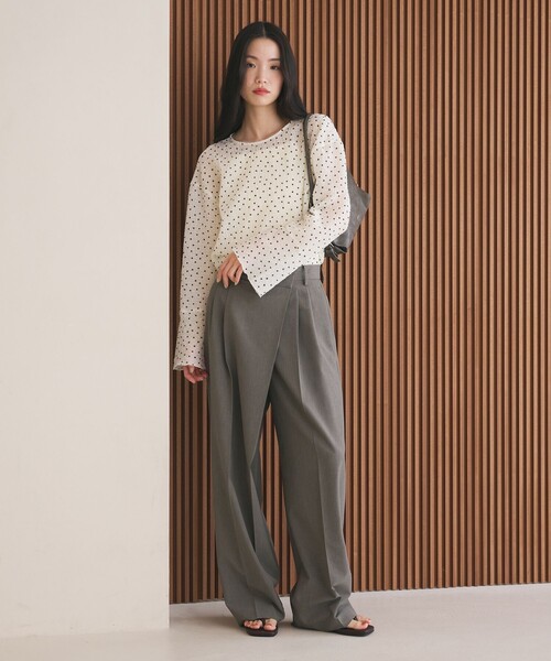 BEAUTY&YOUTH UNITED ARROWS（ビューティーアンドユースユナイテッドアローズ）の「ポプリン 2タック ラップパンツ ウォッシャブル 吸水速乾 接触冷感（その他パンツ・レディース・ブラック/ベージュ/グレー系・XS/L/S/M）」の7枚目の写真