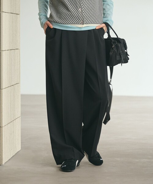 BEAUTY&YOUTH UNITED ARROWS（ビューティーアンドユースユナイテッドアローズ）の「ポプリン 2タック ラップパンツ ウォッシャブル 吸水速乾 接触冷感（その他パンツ・レディース・ブラック/ベージュ/グレー系・XS/L/S/M）」の8枚目の写真