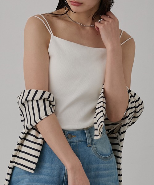 MONO-MART（モノマート）の「【SOFRIBCOシリーズ】カップ付きダブルストラップ リブキャミソール＜接触冷感 / UVカット＞（キャミソール・レディース・ライトグレー/ブラウン/レッド/ダークグレー/モカ/ブルー系/ブラック系/オフホワイト/ブラック・S/M/L）」の12枚目の写真