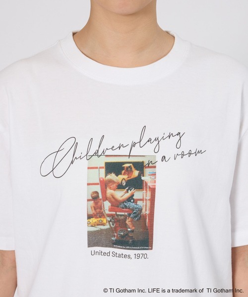 GOOD ROCK SPEED(グッドロックスピード)の「BARNYARDSTORM / LIFE PICTURE COLLECTION / BOYフォトT(Tシャツ/カットソー・レディース・ホワイト/イエロー・FREE)」の21枚目の写真