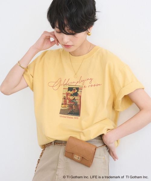 GOOD ROCK SPEED(グッドロックスピード)の「BARNYARDSTORM / LIFE PICTURE COLLECTION / BOYフォトT(Tシャツ/カットソー・レディース・ホワイト/イエロー・FREE)」の13枚目の写真