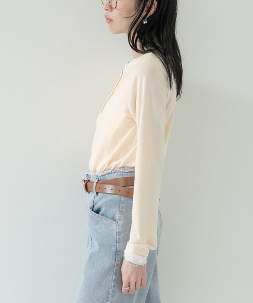 GALLEST（ギャレスト）の「バイカラーヘンリーネックカットソー（Tシャツ/カットソー・レディース・グレー/ライトイエロー系/チャコールグレー・38）」の6枚目の写真