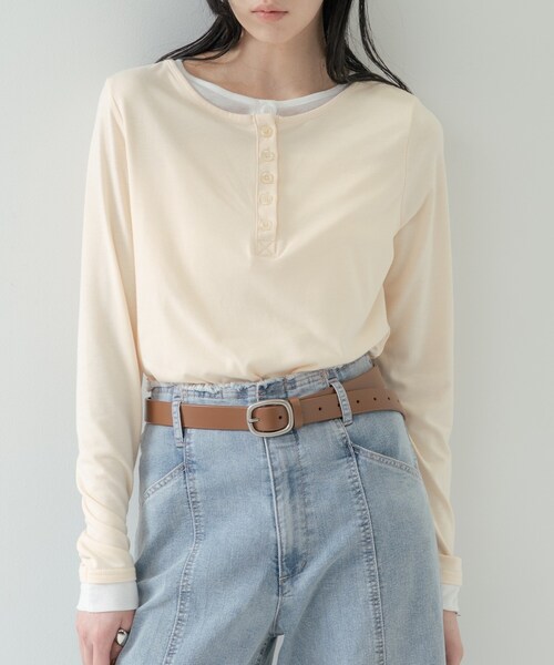 GALLEST（ギャレスト）の「バイカラーヘンリーネックカットソー（Tシャツ/カットソー・レディース・グレー/ライトイエロー系/チャコールグレー・38）」の8枚目の写真