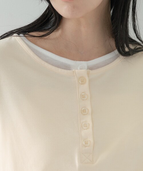 GALLEST（ギャレスト）の「バイカラーヘンリーネックカットソー（Tシャツ/カットソー・レディース・グレー/ライトイエロー系/チャコールグレー・38）」の10枚目の写真