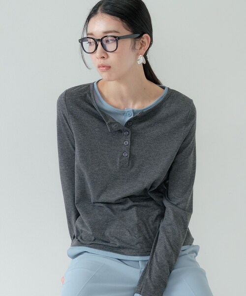 GALLEST（ギャレスト）の「バイカラーヘンリーネックカットソー（Tシャツ/カットソー・レディース・グレー/ライトイエロー系/チャコールグレー・38）」の15枚目の写真