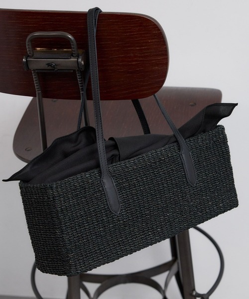 The Bagmati(ザバグマティ)の「Bagmati(バグマティ) / スクエアカゴBAG【『ネルソンさん』ご紹介アイテム】(かごバッグ・レディース・ブラック/チョコ・FREE)」の2枚目の写真