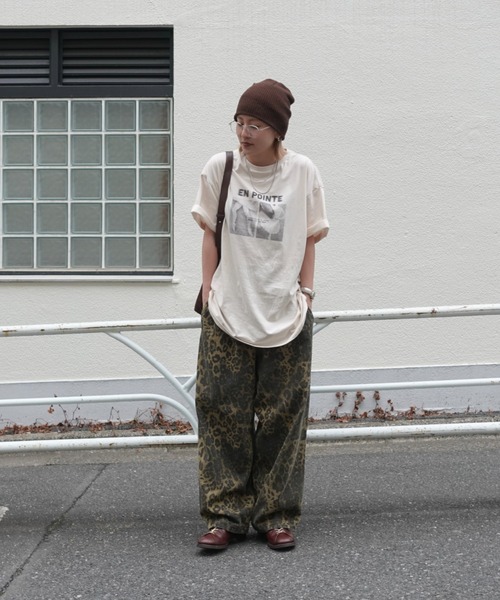 TEEN BOOP(ティーンブープ)の「クラシックフォトルーズTee(Tシャツ/カットソー・レディース・オフホワイト/ブラック・FREE)」の3枚目の写真