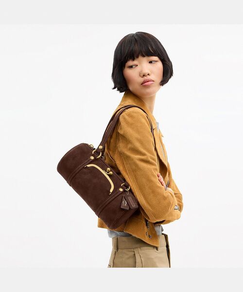新品同様 COACH コーチ ハンドバッグ キスロック レザー ゴールドカラー キスロック バレル バッグ 28（ショルダーバッグ）｜COACH（コーチ）の