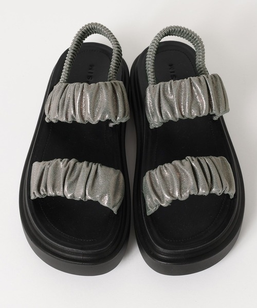 LEPSIM（レプシィム）の「ギャザークッションサンダル　638838（サンダル・レディース・レオパード/ブラック/ガンメタ・LARGE/MEDIUM）」の4枚目の写真