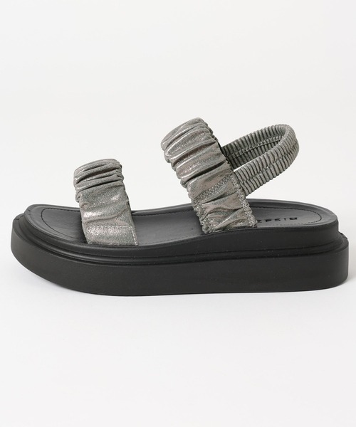 LEPSIM（レプシィム）の「ギャザークッションサンダル　638838（サンダル・レディース・レオパード/ブラック/ガンメタ・LARGE/MEDIUM）」の5枚目の写真