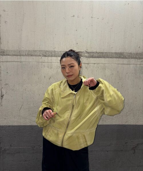 BROWNBREATH(ブラウンブレス)の「PIGMENT WASHED WINDBREAKER JACKET - YELLOW(ナイロンジャケット・レディース・その他・SMALL/MEDIUM/LARGE/X-LARGE)」の14枚目の写真