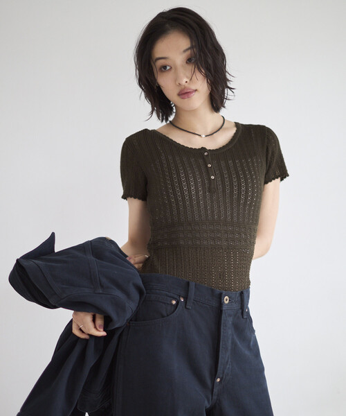 Firsthand（ファーストハンド）の「NOHRA/ノーラ Knit leotard / N26SS-K01 / コットンニット レオタード / ショートスリーブ ボディスーツ（Tシャツ/カットソー・レディース・ブラック/ホワイト/ダークブラウン・ﾌﾘ-）」の5枚目の写真