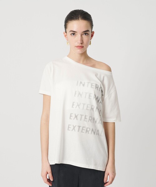 ATTISESSION(アティセッション)の「<ATTISESSION>ビック オフショルダー Tシャツ(Tシャツ/カットソー・レディース・グレー系/ホワイト・FREE)」の6枚目の写真