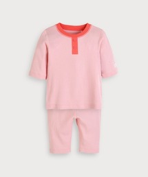 moimoln（モイモルン）の「【シームレス】【セットアップ】配色ヘンリーネックモチーフ7分袖トップス&パンツ（セットアップ）」