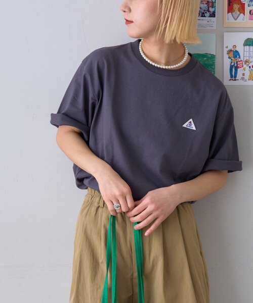 GEVACO（ゲバコ）の「【GEVACO/ゲバコ】【CIAOPANICTYPY限定商品】汗染み防止抗菌防臭ワンポイントワッペンTEE（Tシャツ/カットソー・レディース・グリーン/ブラウン/オフホワイト/ブラック/チャコールグレー/グレー/マスタード・LARGE/MEDIUM/X-LARGE）」の3枚目の写真