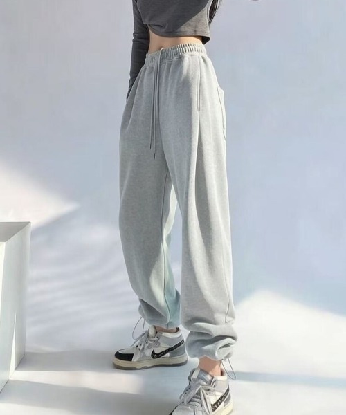 Beststore（ベストストア）の「ストリート スウェット ワイドパンツ ハイウエスト ダンス カジュアル ルーズ 部屋着 全９色（スウェットパンツ・レディース・ブラウン/ライトグレー/ブラック/ブルー/ダークグリーン/アイボリー/ダークグレー/ネイビー/パープル・M/L）」の18枚目の写真