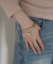 Ms.yuu by Nothing And Others（ミスユーバイナッシングアンドアザーズ）の「Ms.yuu by Nothing And Others/ハートチャーム2連ブレスレット（ブレスレット）」