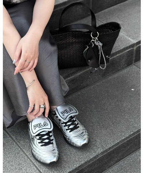 FILA(フィラ)の「FILA FASCINO LS(スニーカー・メンズ・シルバー・28.0cm/27.0cm/26.0cm/25.0cm/24.0cm/23.0cm)」の14枚目の写真