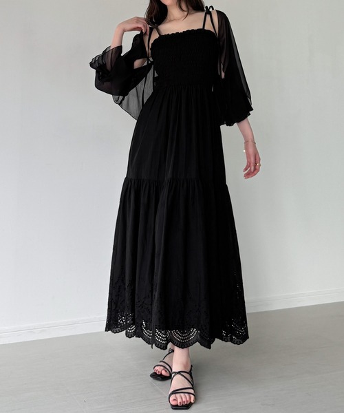junoah(ジュノア)の「コットンレースシャーリングキャミワンピース(一部ペチセット)(ワンピース・レディース・ホワイト/ライトブルー/ブラック・SMALL/MEDIUM/LARGE)」の13枚目の写真