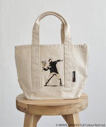 VENCEEXCHANGE（ヴァンスエクスチェンジ）の「Banksy バンクシー ランチトートバッグ（ショルダーバッグ）」