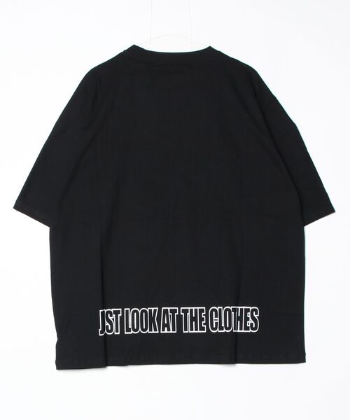 LETee(レティー)の「ゆるっとシルエットでこなれ感♪大人カジュアルに決まるビッグTシャツ(Tシャツ/カットソー・レディース・ダークグレー/ブラック/カーキ・FREE)」の4枚目の写真