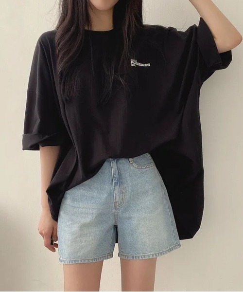 LETee(レティー)の「ゆるっとシルエットでこなれ感♪大人カジュアルに決まるビッグTシャツ(Tシャツ/カットソー・レディース・ダークグレー/ブラック/カーキ・FREE)」の5枚目の写真