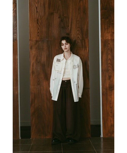 Knuth Marf(クヌースマーフ)の「embroidered shirt(unisex)(シャツ/ブラウス・レディース・ブラック/アイボリー/ストライプ・FREE)」の7枚目の写真