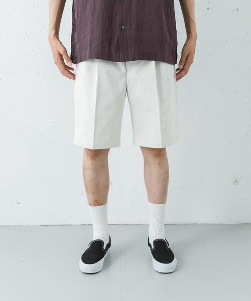 BROOKS BROTHERS(ブルックスブラザーズ)の「『別注』BROOKS BROTHERS×URBAN RESEARCH PLEAT SHORTS(その他パンツ・メンズ・ブラック/ベージュ系その他・X-LARGE/LARGE/MEDIUM)」の11枚目の写真