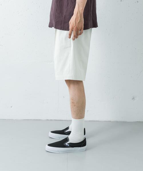 BROOKS BROTHERS(ブルックスブラザーズ)の「『別注』BROOKS BROTHERS×URBAN RESEARCH PLEAT SHORTS(その他パンツ・メンズ・ブラック/ベージュ系その他・X-LARGE/LARGE/MEDIUM)」の12枚目の写真