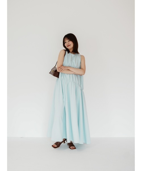 Katrin TOKYO(カトリーントーキョー)の「gather tiered onepiece(ワンピース・レディース・ブルー/ホワイト/ストライプ・FREE/XS)」の5枚目の写真