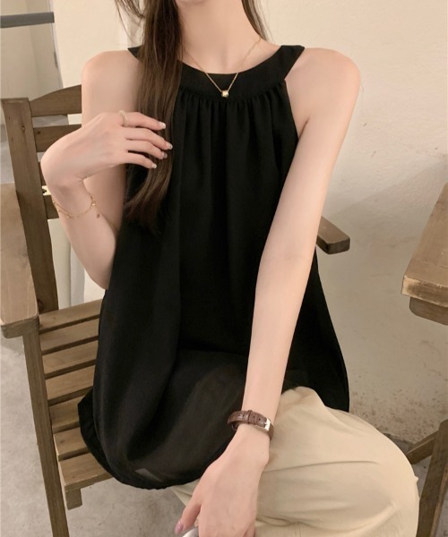 Aelina(エリナ)の「シフォンノースリーブトップス(キャミソール・レディース・ブラック/ベージュ・FREE)」の8枚目の写真