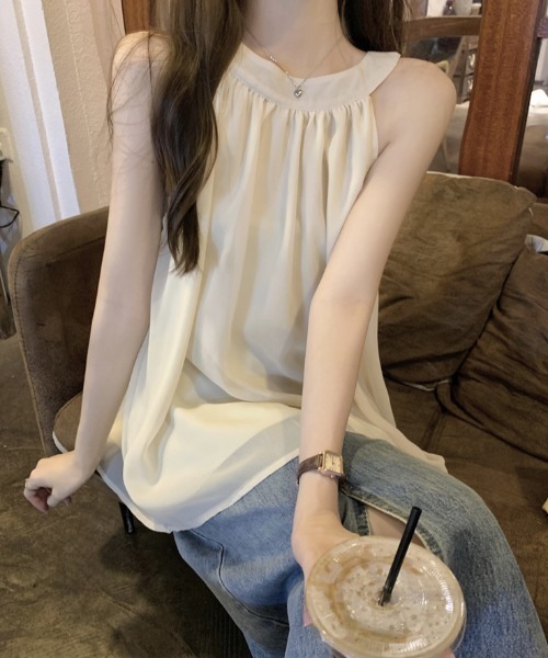 Aelina(エリナ)の「シフォンノースリーブトップス(キャミソール・レディース・ブラック/ベージュ・FREE)」の17枚目の写真
