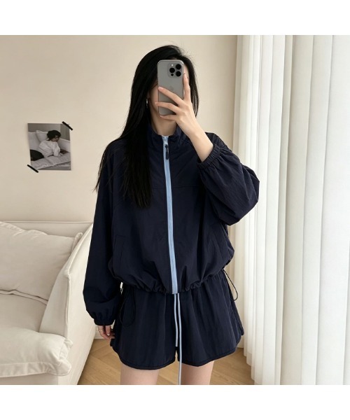 witch（ウイッチ）の「UVカット夏薄手ブルゾンとパンツセットアップ（サロペット/オーバーオール・レディース・ホワイト/ネイビー/カーキ/イエロー・FREE）」の3枚目の写真
