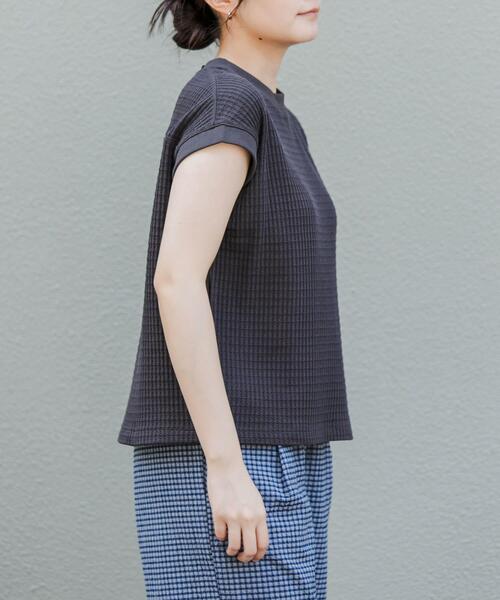 FORK&SPOON(フォークアンドスプーン)の「FORK&SPOON ワッフルバックボタンプルオーバー(Tシャツ/カットソー・レディース・チャコールグレー/ブルー/アイボリー/グレー・1)」の17枚目の写真