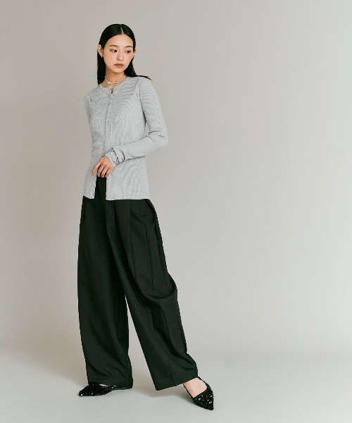 W:Huku(フーク)の「【W:Huku / ウールミックスライトニット】カーディガン / Wool Blend Lightweight Knit Cardigan(ニット/セーター・レディース・チャコール/ブラック/ライトグレー/ブラウン・FREE)」の10枚目の写真