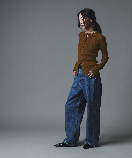 W:Huku(フーク)の「【W:Huku / ウールミックスライトニット】カーディガン / Wool Blend Lightweight Knit Cardigan(ニット/セーター・レディース・チャコール/ブラック/ライトグレー/ブラウン・FREE)」の14枚目の写真
