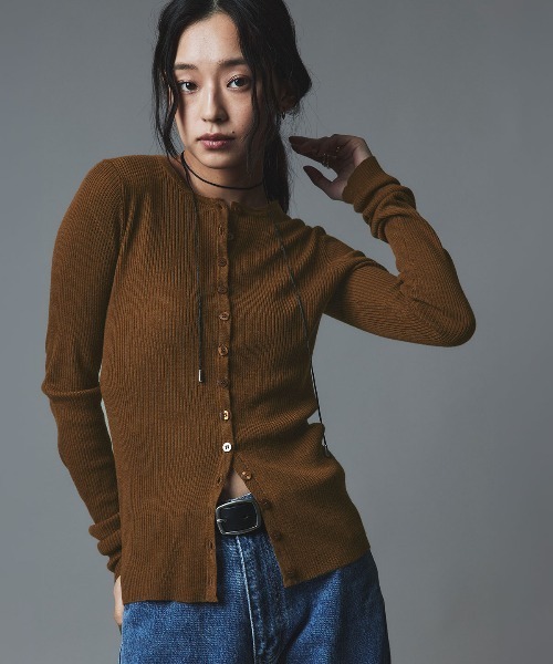 W:Huku(フーク)の「【W:Huku / ウールミックスライトニット】カーディガン / Wool Blend Lightweight Knit Cardigan(ニット/セーター・レディース・チャコール/ブラック/ライトグレー/ブラウン・FREE)」の17枚目の写真