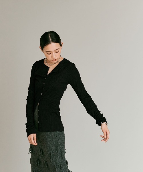 W:Huku(フーク)の「【W:Huku / ウールミックスライトニット】カーディガン / Wool Blend Lightweight Knit Cardigan(ニット/セーター・レディース・チャコール/ブラック/ライトグレー/ブラウン・FREE)」の19枚目の写真