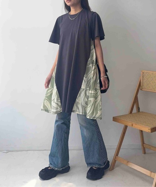 AS KNOW AS plus(アズノゥアズプラス)の「〇ひんやり冷感 サイド切り替えドッキング半袖ワンピース(ワンピース・レディース・ブラック系/グレー系/ネイビー系・FREE)」の21枚目の写真