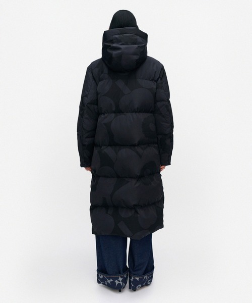 marimekko(マリメッコ)の「【バナー掲載特典付】《一部店舗・オンラインストア限定》Taiottu Unikko / down coat(ダウンジャケット/コート・レディース・ブラック・LARGE/MEDIUM/SMALL/X-SMALL)」の5枚目の写真