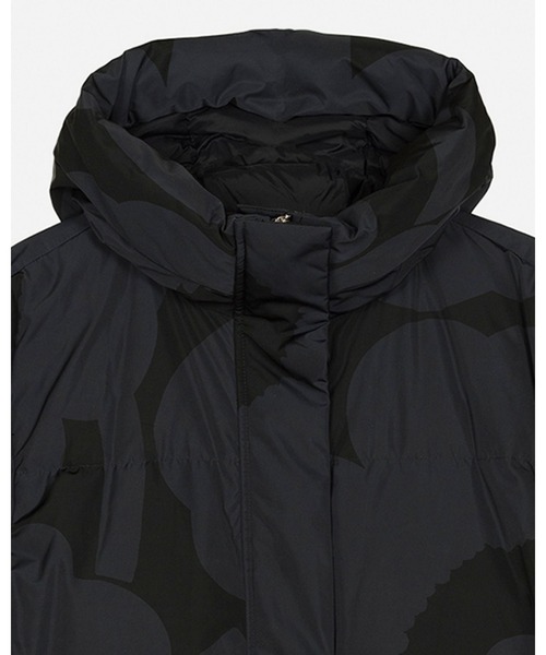 marimekko(マリメッコ)の「【バナー掲載特典付】《一部店舗・オンラインストア限定》Taiottu Unikko / down coat(ダウンジャケット/コート・レディース・ブラック・LARGE/MEDIUM/SMALL/X-SMALL)」の9枚目の写真
