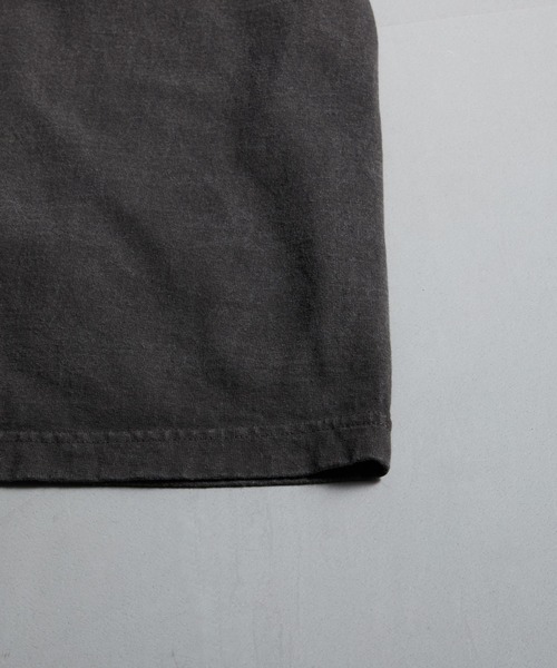 Carhartt WIP(カーハートダブリューアイピー)の「【MAISON CLUB】50's Brand Emblem Logo Tee / Made in Japan ピグメントダイ加工 日本製(Tシャツ/カットソー・メンズ・ネイビー/ブラック・L/M)」の14枚目の写真