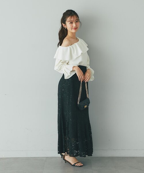 La boutique BonBon(ラブティックボンボン)の「【程よい肌見せ】アシメワンショルブラウス(シャツ/ブラウス・レディース・ネイビー/バイオレット/オフホワイト・FREE)」の8枚目の写真