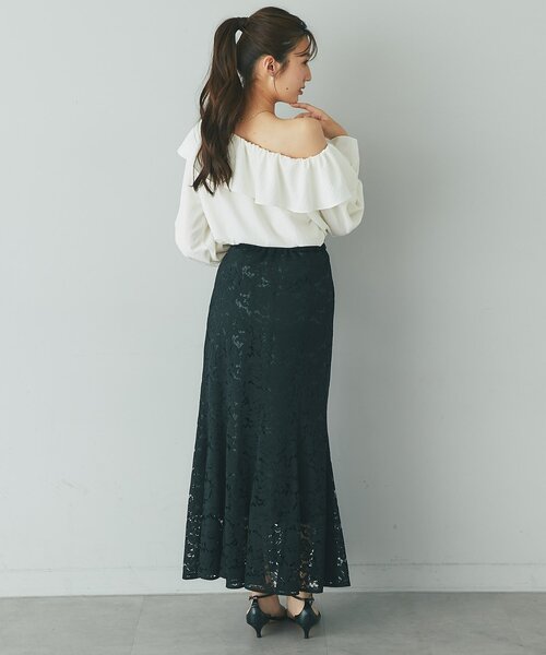 La boutique BonBon(ラブティックボンボン)の「【程よい肌見せ】アシメワンショルブラウス(シャツ/ブラウス・レディース・ネイビー/バイオレット/オフホワイト・FREE)」の9枚目の写真